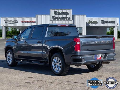 2022 Chevrolet Silverado 1500 Custom