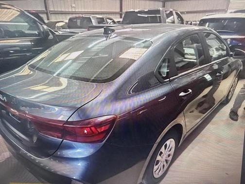 2023 Kia Forte LX