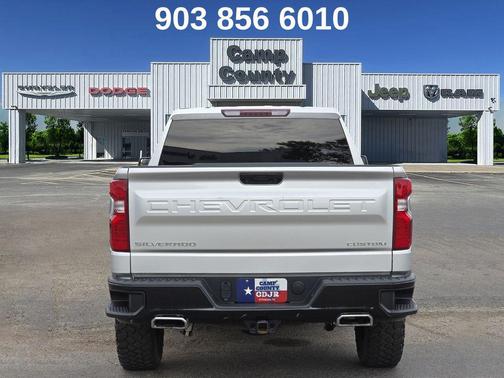 Silver Ice Metallic 2022 Chevrolet Silverado 1500 Custom Trail Boss