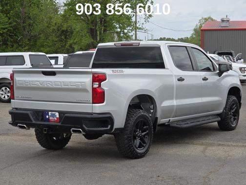 2022 Chevrolet Silverado 1500 Custom Trail Boss