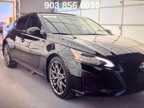 Super Black 2023 Nissan Altima SR VC-Turbo FWD