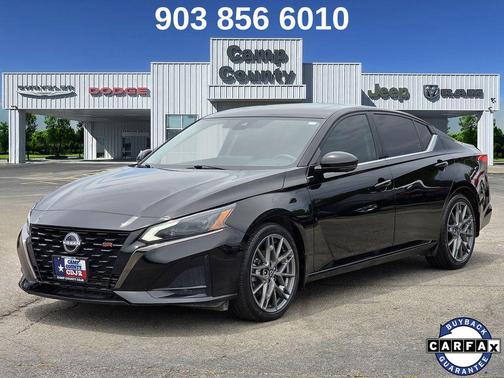 Super Black 2023 Nissan Altima SR VC-Turbo FWD