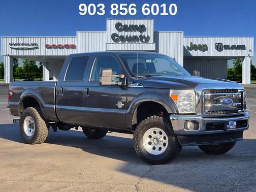 Magnetic Metallic 2016 Ford F-350 Lariat