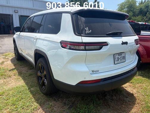 Bright White Clearcoat 2023 Jeep Grand Cherokee L Altitude