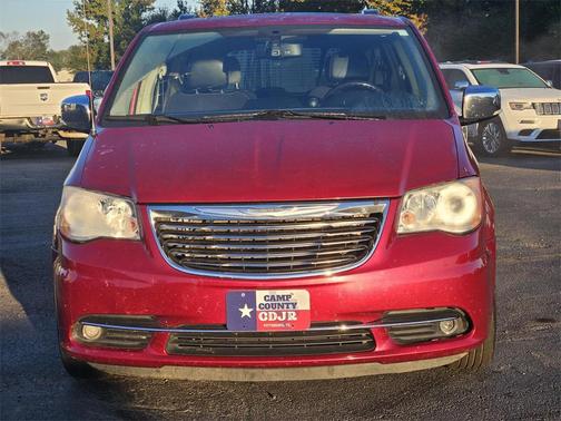 2015 Chrysler Town & Country Limited Platinum