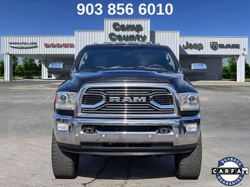 Brilliant Black Crystal Pearlcoat 2018 RAM 3500 Longhorn