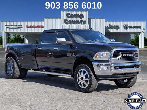 Brilliant Black Crystal Pearlcoat 2018 RAM 3500 Longhorn