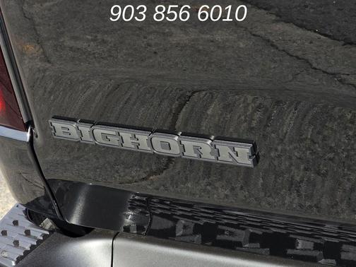 Diamond Black Crystal Pearlcoat 2026 RAM 1500 Big Horn/Lone Star