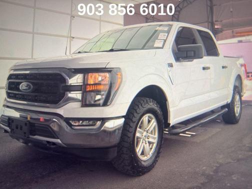 Oxford White 2023 Ford F-150 XLT