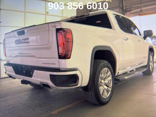 White Frost Tricoat 2022 GMC Sierra 1500 Denali