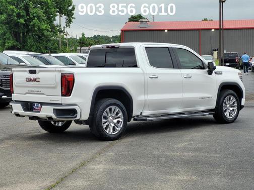 White Frost Tricoat 2022 GMC Sierra 1500 Denali