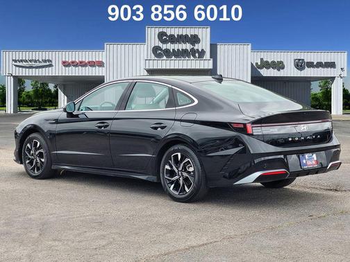 Abyss Black 2025 Hyundai SONATA SEL