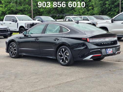 Abyss Black 2025 Hyundai SONATA SEL