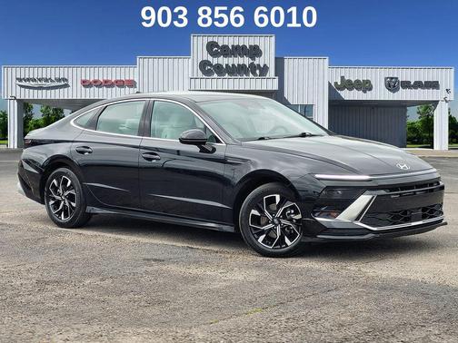 Abyss Black 2025 Hyundai SONATA SEL