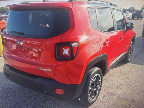 2017 Jeep Renegade Trailhawk