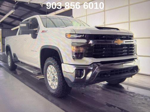 Summit White 2024 Chevrolet Silverado 2500 LT