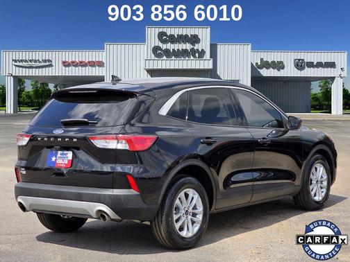 Agate Black Metallic 2022 Ford Escape SE