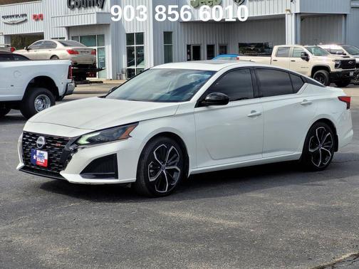 2024 Nissan Altima SR FWD