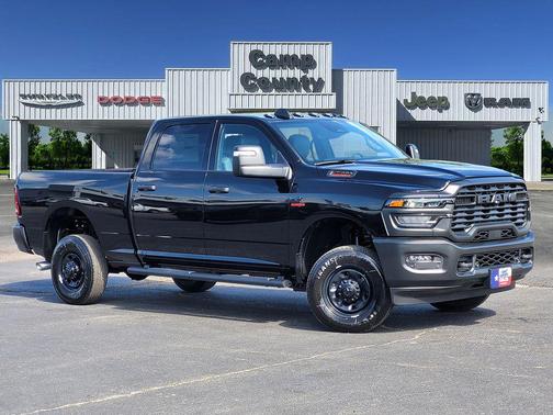 Diamond Black Crystal Pearlcoat 2026 RAM 2500 Tradesman Crew Cab 4x4 6'4' Box