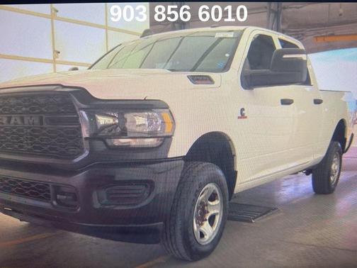 2024 RAM 2500 Tradesman Crew Cab 4x4 6'4' Box