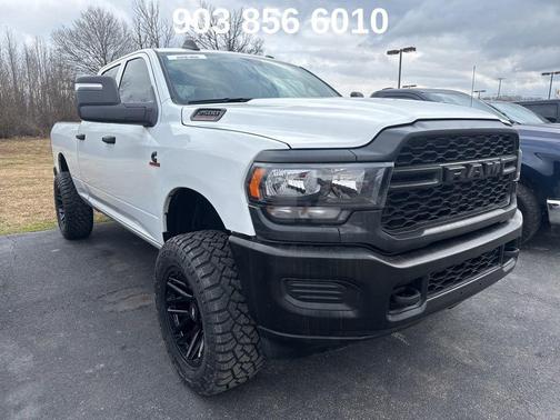 2024 RAM 2500 Tradesman Crew Cab 4x4 6'4' Box