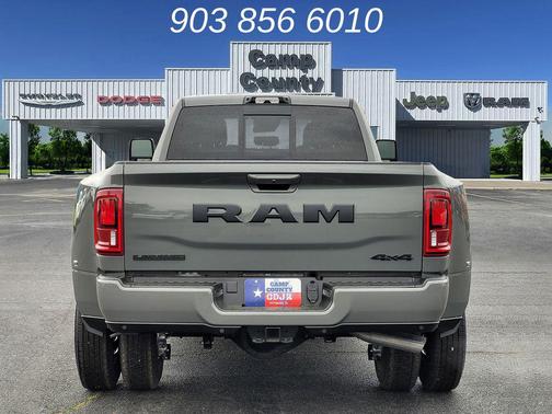 Ceramic Gray Clearcoat 2026 RAM 3500 Laramie Crew Cab 4x4 8' Box