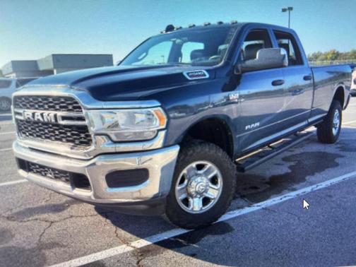 2021 RAM 2500 Tradesman Crew Cab 4x4 8' Box