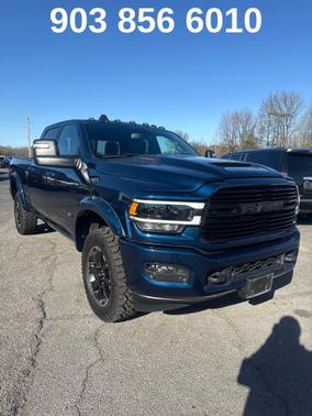2023 RAM 2500 Laramie Crew Cab 4x4 6'4' Box