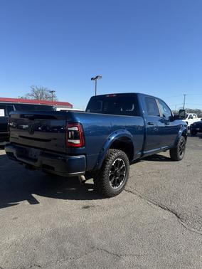 2023 RAM 2500 Laramie Crew Cab 4x4 6'4' Box