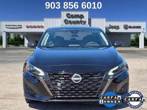 Super Black Clearcoat 2025 Nissan Altima 2.5 SV