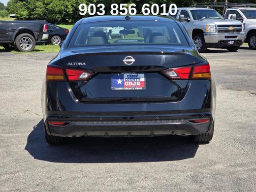 Super Black Clearcoat 2025 Nissan Altima 2.5 SV