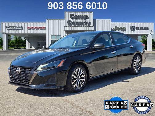 Super Black Clearcoat 2025 Nissan Altima 2.5 SV