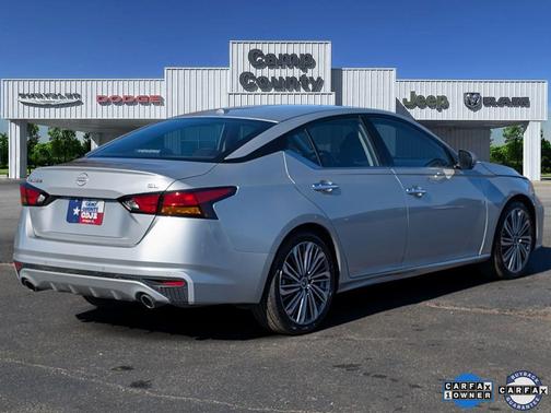 2023 Nissan Altima 2.5 SL