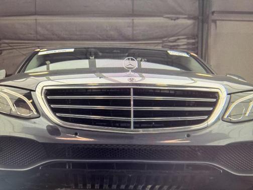 2018 Mercedes-Benz E-Class 4MATIC