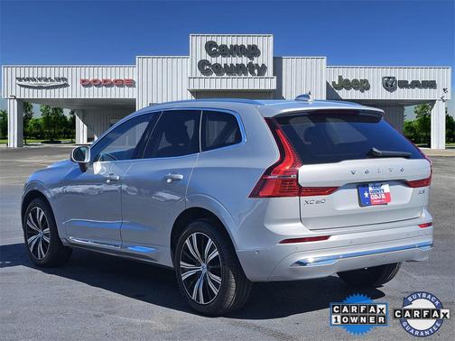 2023 Volvo XC60 B5 Ultimate Bright Theme