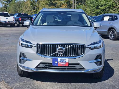 2023 Volvo XC60 B5 Ultimate Bright Theme