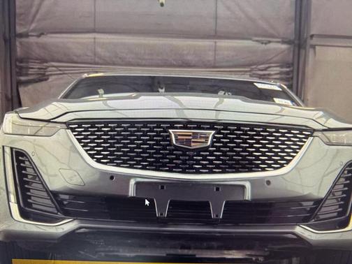 2022 Cadillac CT5 Premium Luxury