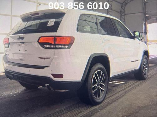 Bright White Clearcoat 2021 Jeep Grand Cherokee Trailhawk