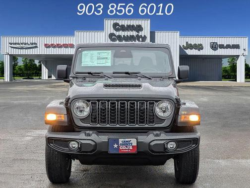 Black Clearcoat 2026 Jeep Gladiator Sport S