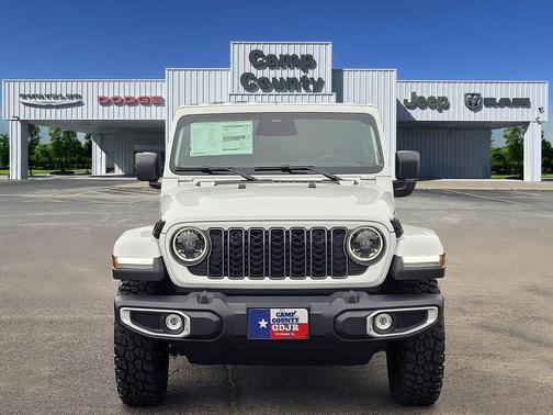 Bright White Clearcoat 2026 Jeep Gladiator Texas Trail 4x4