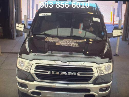 Diamond Black Crystal Pearlcoat 2021 RAM 1500 Big Horn/Lone Star