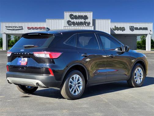 2022 Ford Escape S