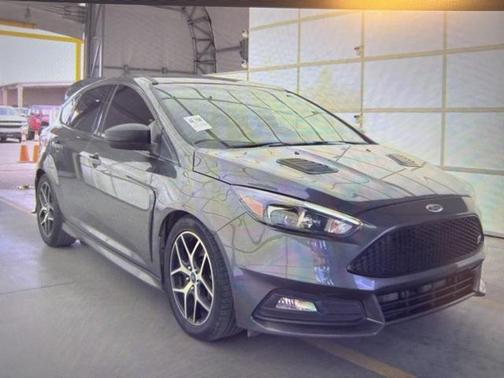 2018 Ford Focus ST