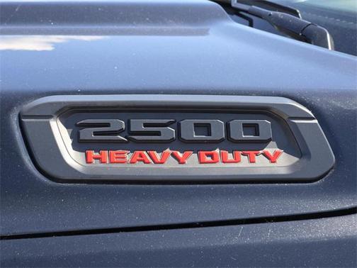 2025 RAM 2500 Big Horn Crew Cab 4x4 6'4' Box