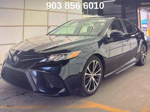 Galactic Aqua Mica 2020 Toyota Camry SE