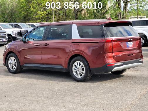 2023 Kia Carnival LX
