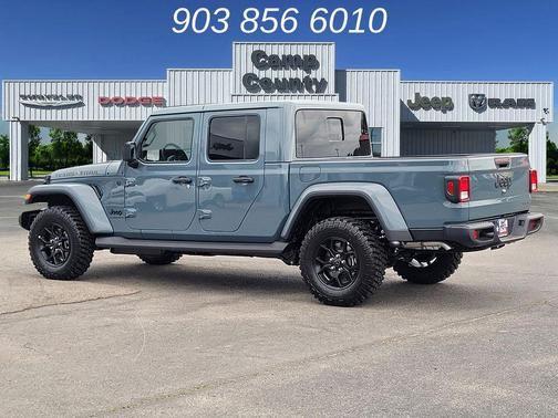 Anvil Clearcoat 2026 Jeep Gladiator Texas Trail 4x4