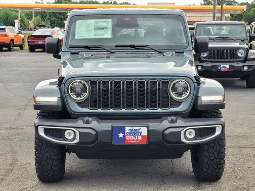Anvil Clearcoat 2026 Jeep Gladiator Texas Trail 4x4