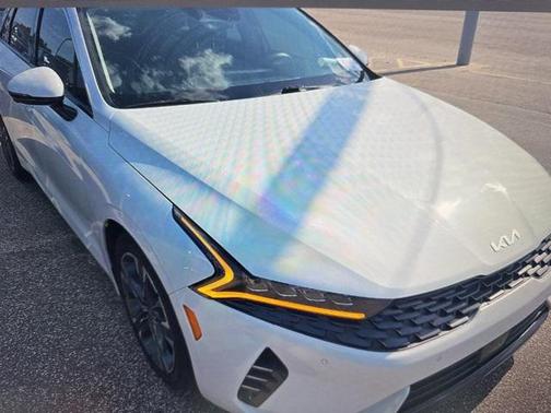 2022 Kia K5 EX