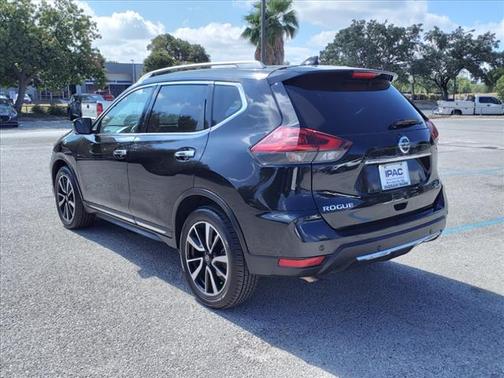 2020 Nissan Rogue SL